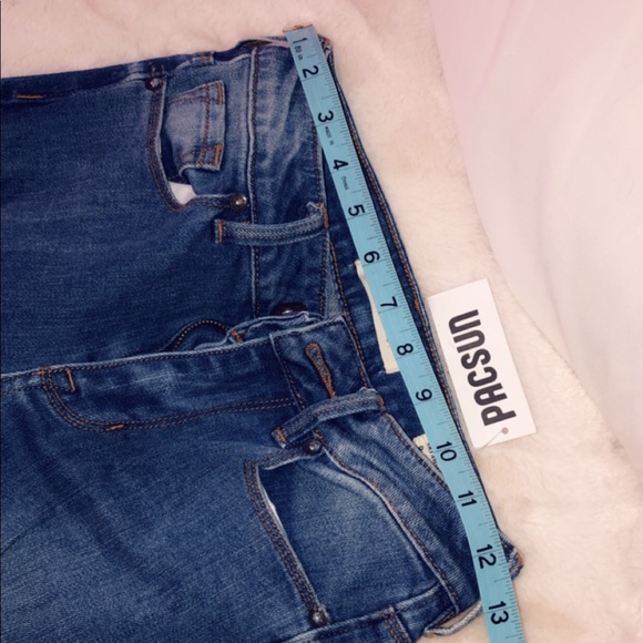 Pacsun bullhead denim. good quality. Never worn - Picture 4 of 4